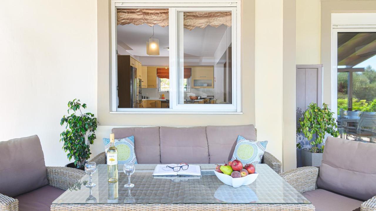 Marysol Luxury Villa Jenadi Zewnętrze zdjęcie