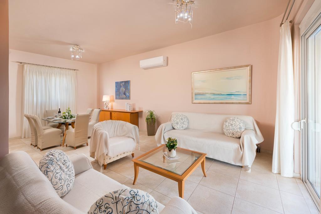 Marysol Luxury Villa Jenadi Zewnętrze zdjęcie