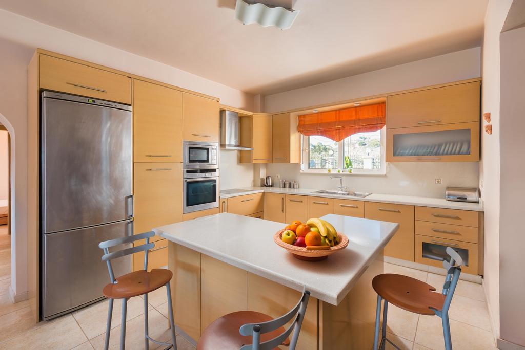 Marysol Luxury Villa Jenadi Zewnętrze zdjęcie