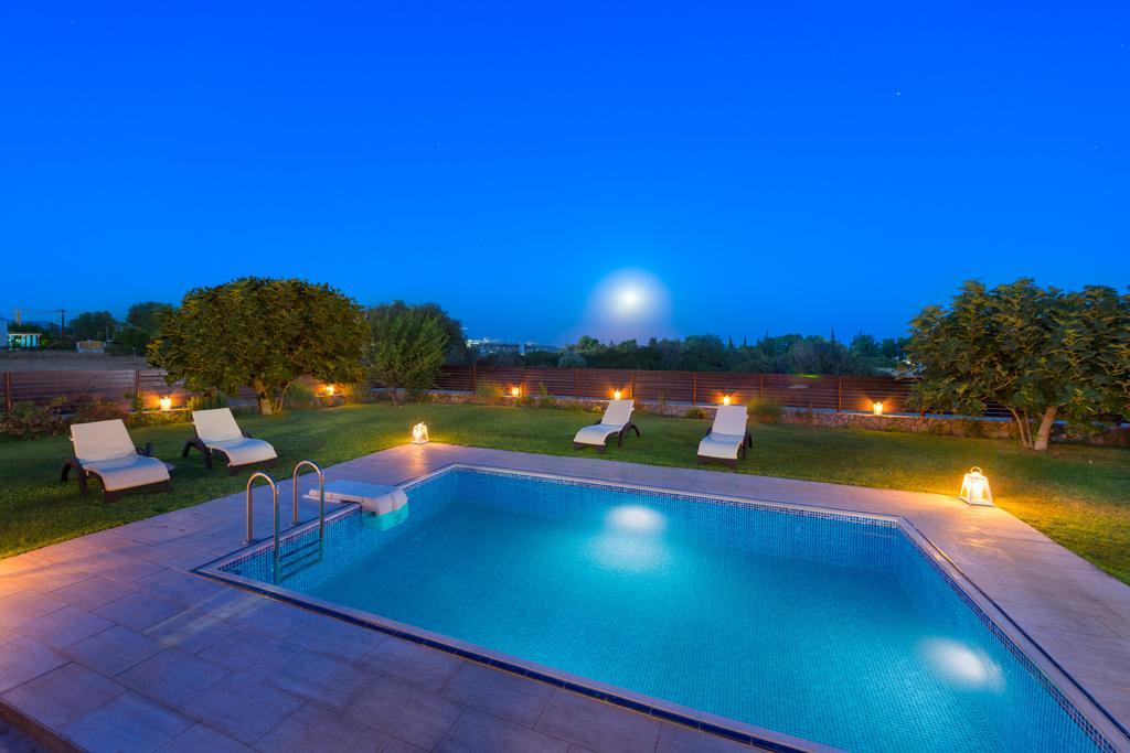 Marysol Luxury Villa Jenadi Zewnętrze zdjęcie